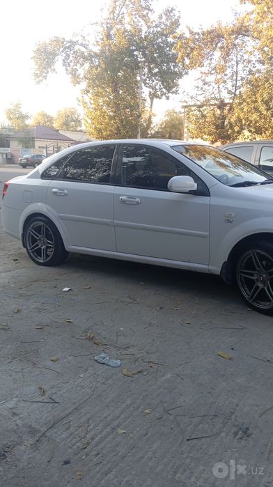 R17 205/45 diska balon Lacetti, jentra,epicaga tuwadi