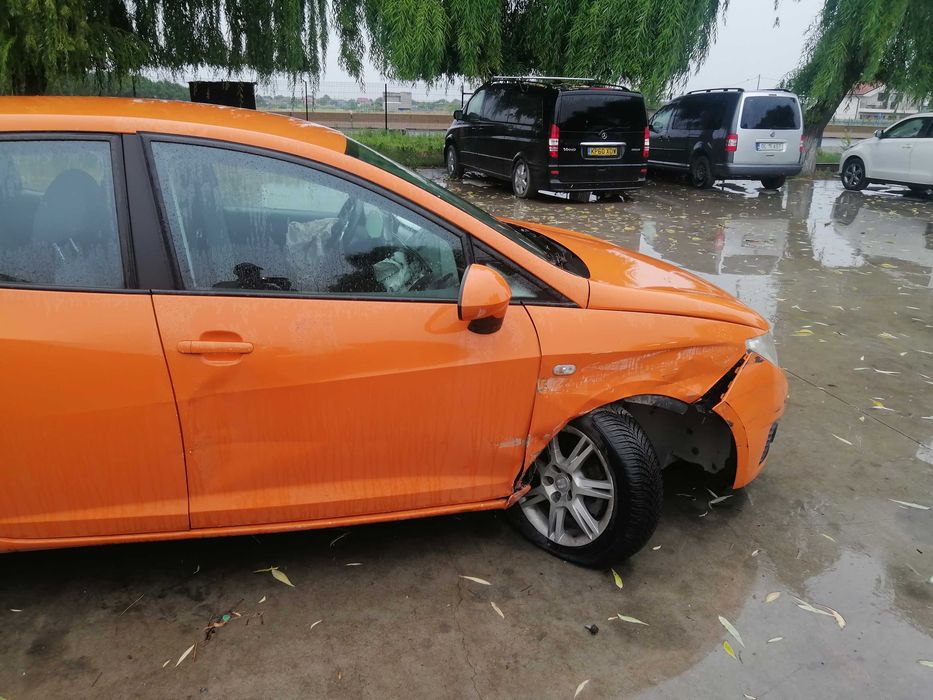 Dezmembram Seat Ibiza