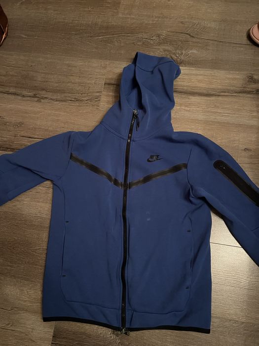 Син nike tech в перфектно състояние