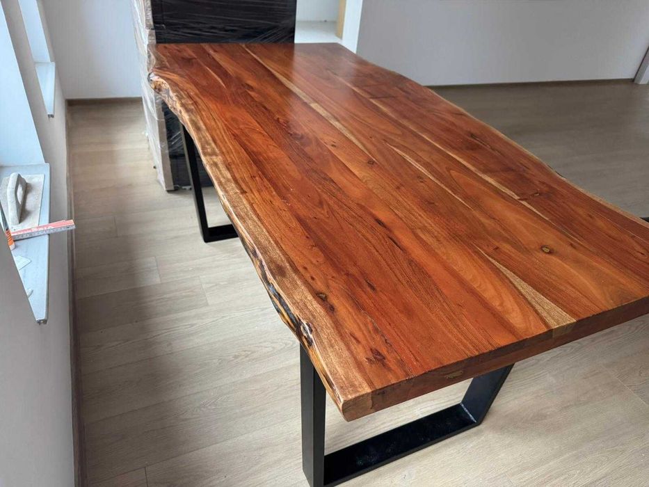Masă dining din lemn masiv de cer – handmade – 180x90 cm