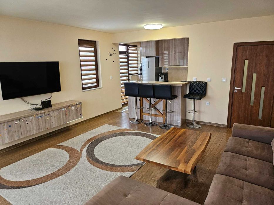 Продава се Тристаен апартамент в Пловдив, Остромила - 126 кв.м за 1508 €/кв.м - Снимка #12