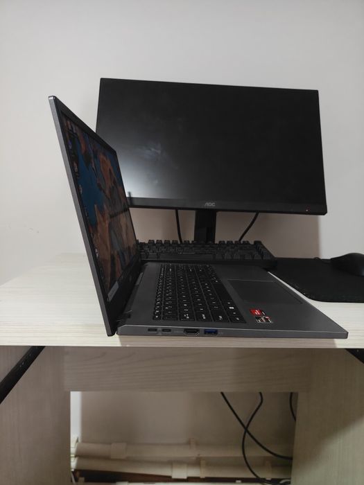 Laptop Acer Extensa 15 EX215-24 cu garanție