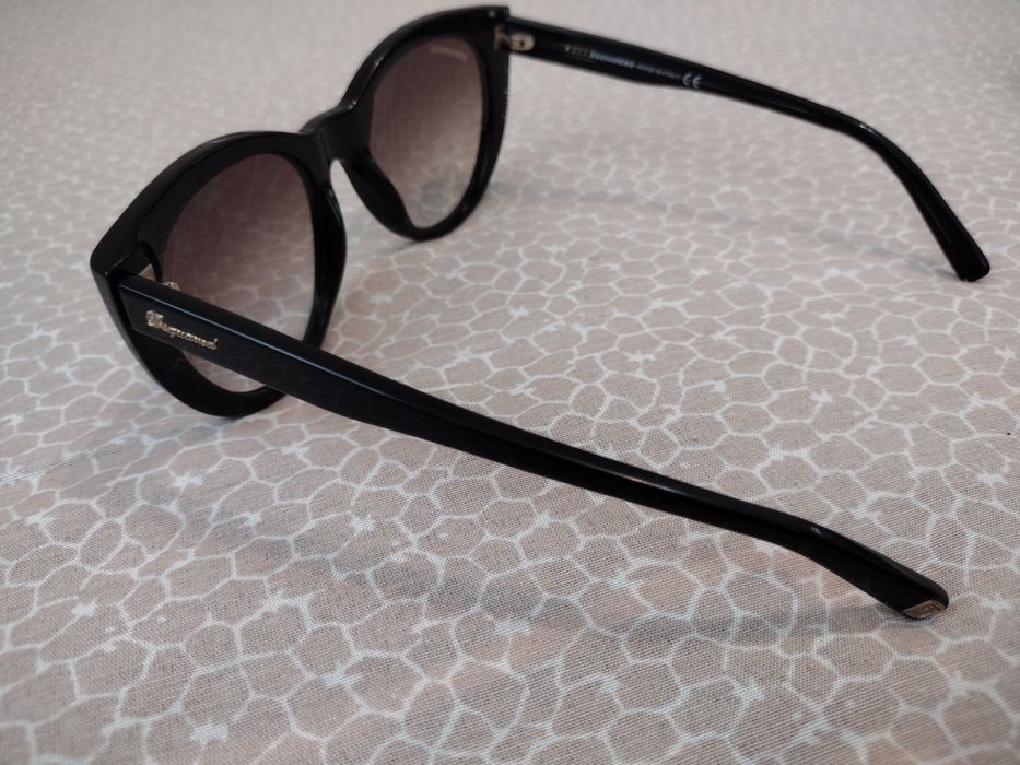 Слънчеви очила Dsquared2