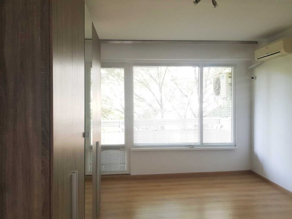 Дава се под наем Тристаен апартамент в Русе, Широк център - 78 кв.м за 87500 € - Снимка #9