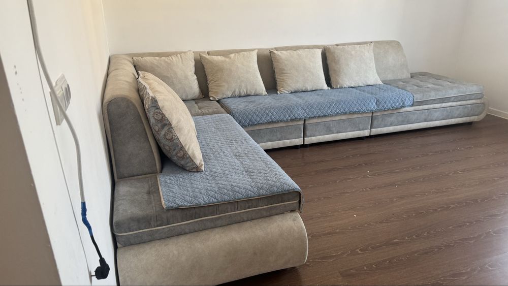 Диван жақсы сапада 3/4 бөлек 1 метр