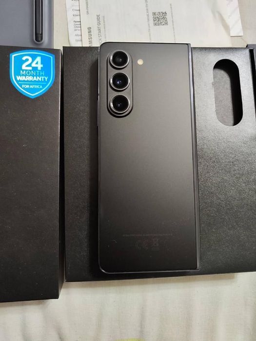 Продам Samsung Z fold 5 256 гб