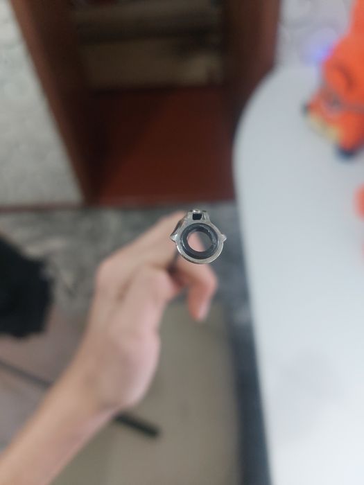 Продам Карбоновый спинниг 2-12g