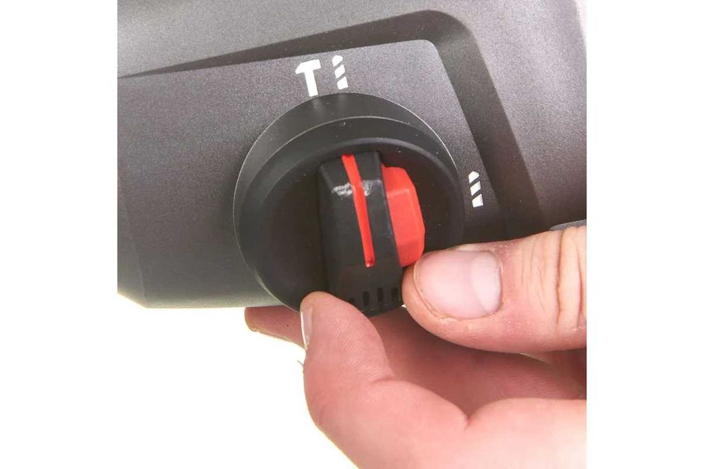 Перфоратор Milwaukee PFH 26 T