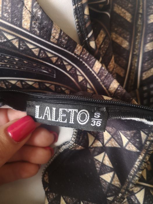 Дрехи по 10 лв. бройката