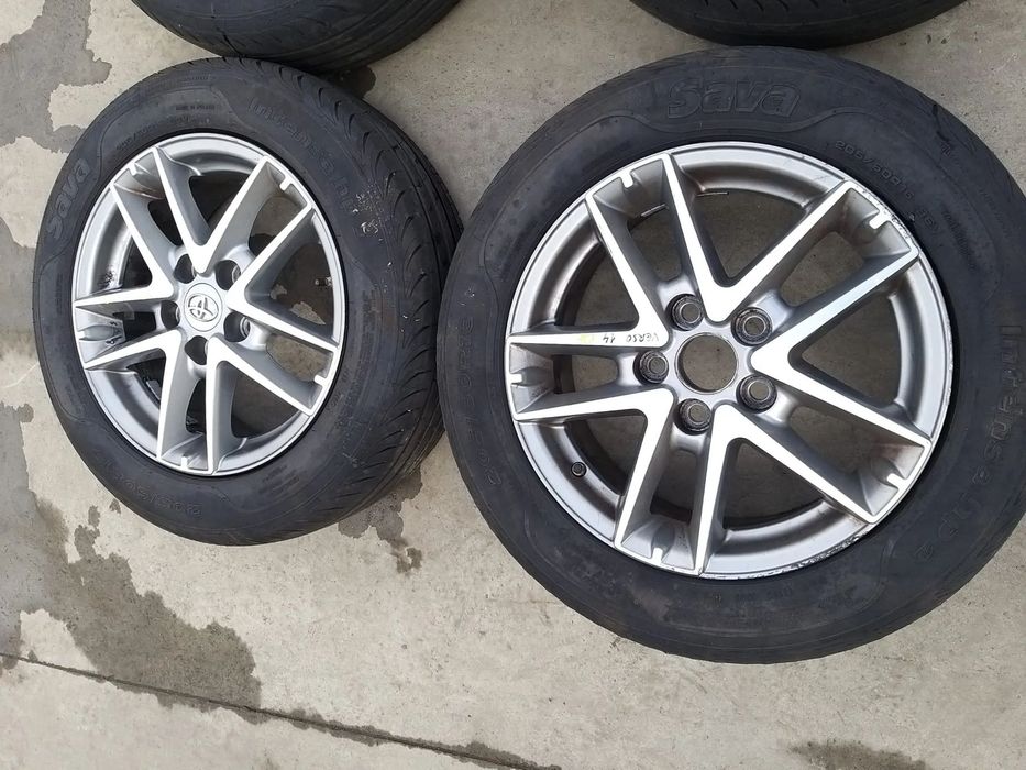 Set jante aliaj r16 cu anvelope 205/60r16 toyota verso 2014 42611yy500