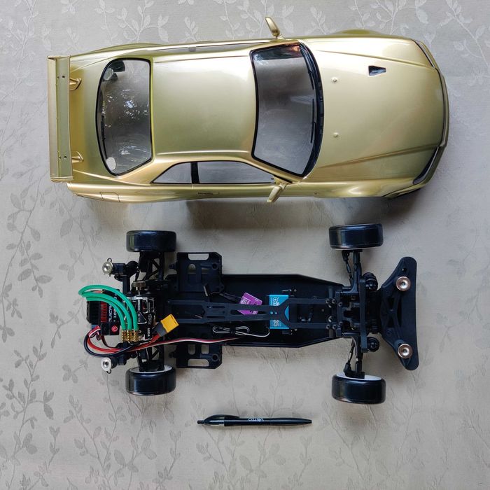 Mașină RC Drift 1:10 – Yokomo RD 2.0 RWD – Nouă, Asamblată Profesional
