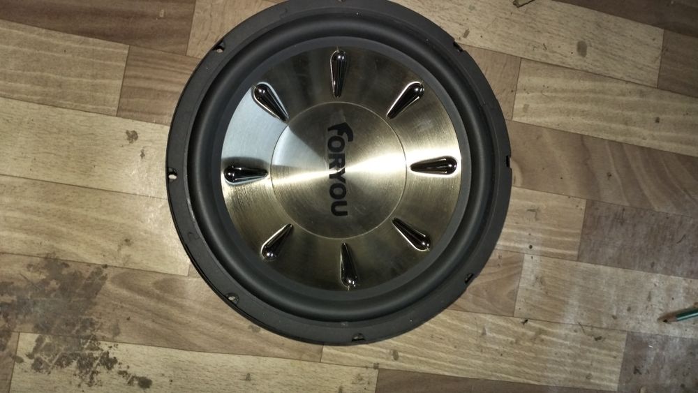 Сабвуфер динамик