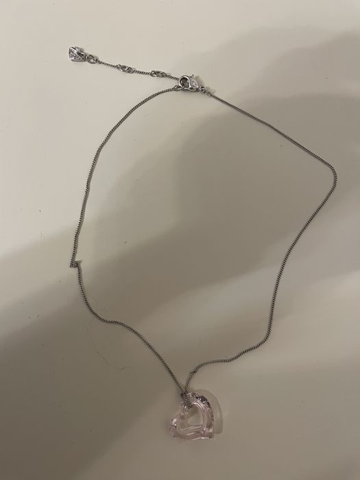 Lantisor Swarovski argintiu cu pandantiv roz inimioara