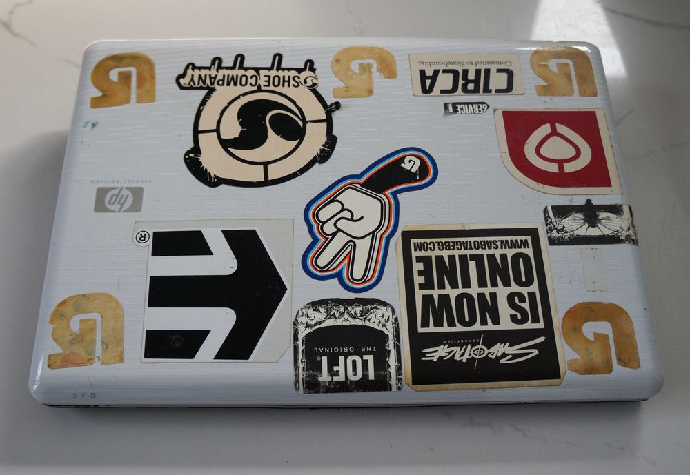 Лаптоп HP Special Edition Pavilion dv6700 Laptop