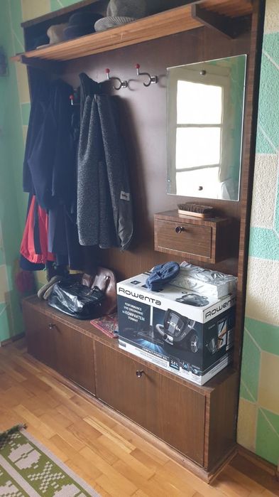 Spre donare mobilă veche.