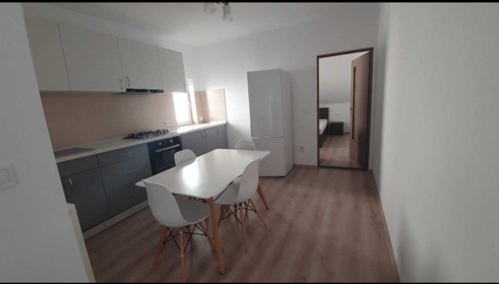 Apartament de inchiriat zona Bucovina / iulius mall