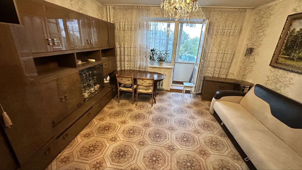 Продам квартиру район новостройка