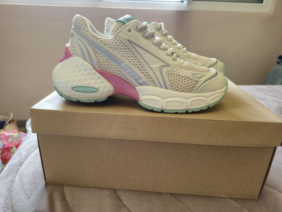 Спортни обувки Steve Madden