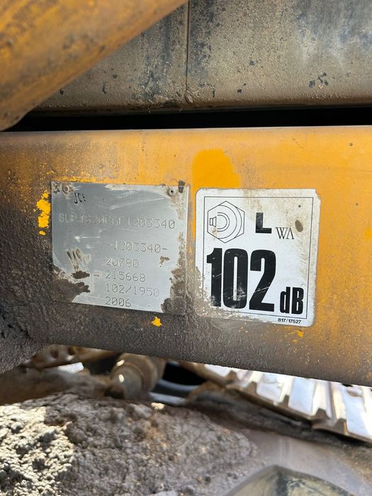 Продам гусеничный экскаватор JCB на зап части