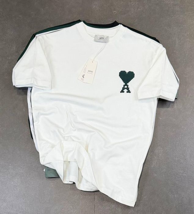 Мъжка изчистена тениска на AMI