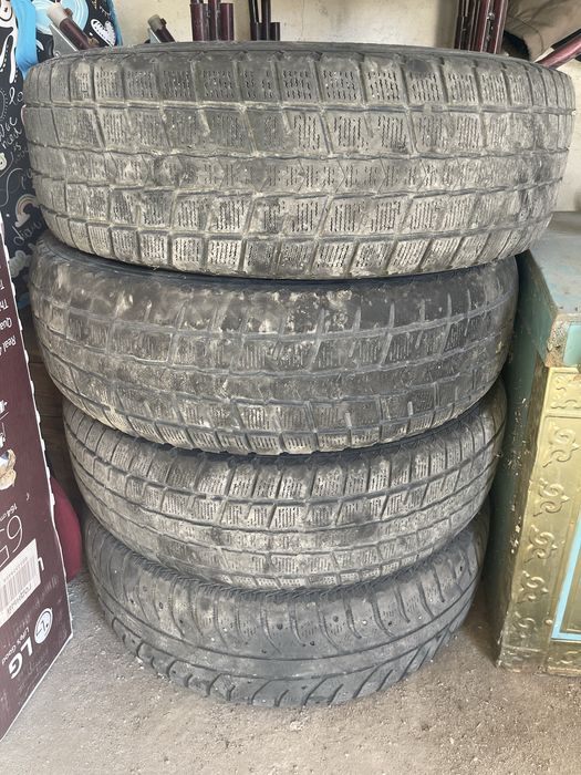 Продам покрышки 225/70/16