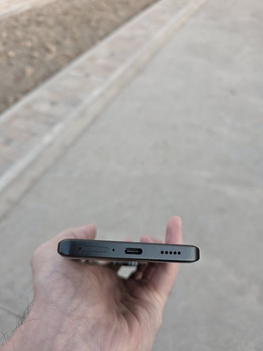 Redmi Note 13 Pro + 5G 12/ 256 gb ideal sotiladi