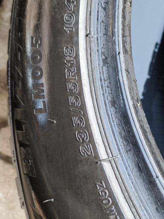235 55 18 bridgestone 2бр.