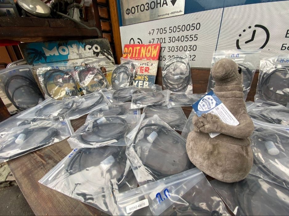 Датчик ABS LEXUS rx300,Harrier