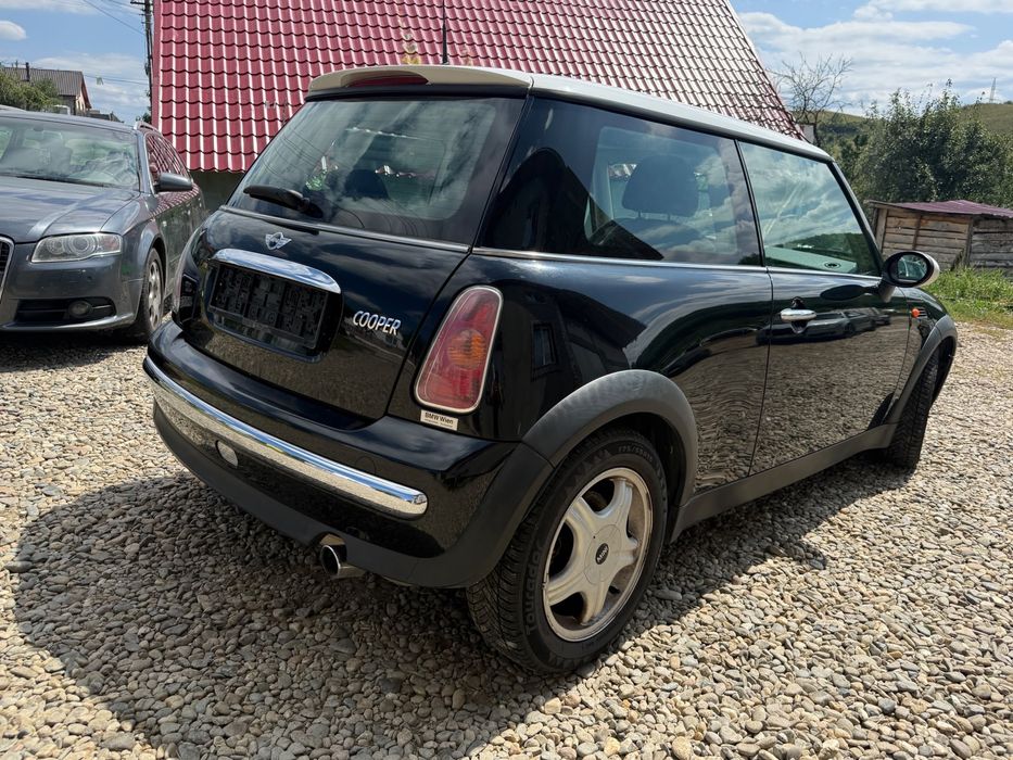 Mini cooper recent adus in tara