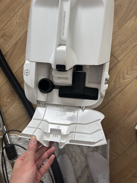 Аквапылесос karcher в хоршем состоянии