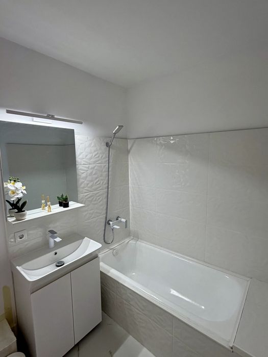 Proprietar •Prima închiriere •Apartament 1 cameră • Lipovei