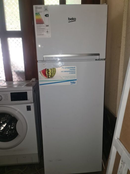 Стиральная машина LG и холожильник BEKO