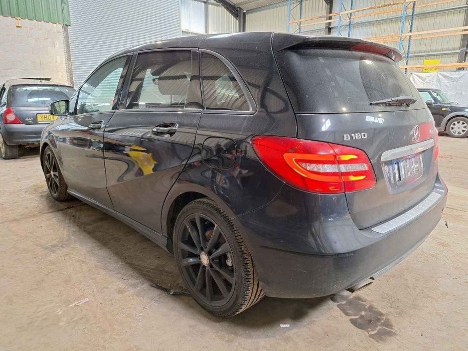Aripa stanga spate Mercedes B-Class W246 2014 HATCHBACK 1.5 DCI