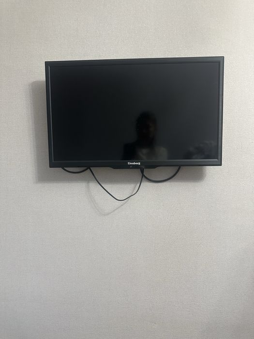 Телевизор Elenberg