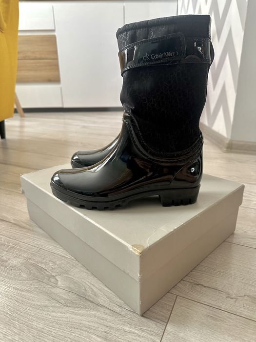 Calvin Klein гумени ботуши 37 номер