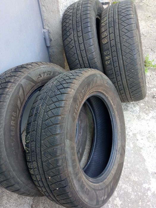 Гуми за 215 x 65 x 16 комбинирани