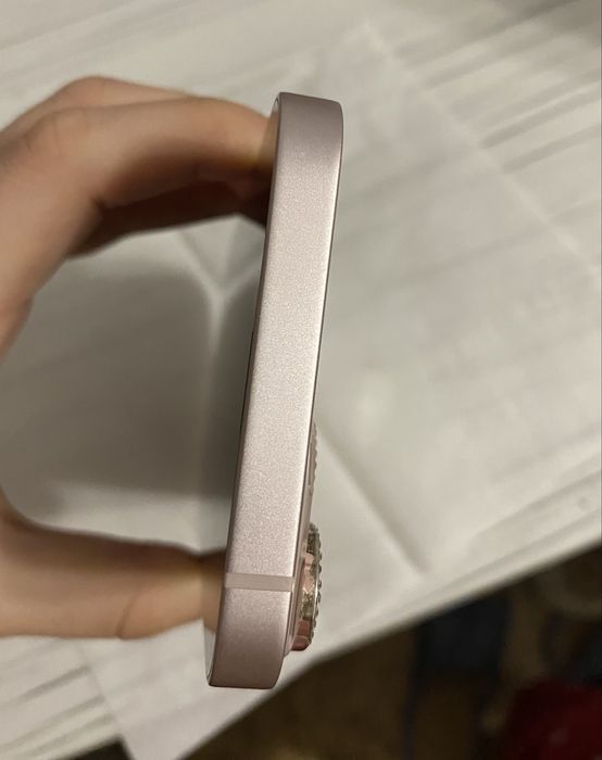 Продам 13 айфон 128 гб