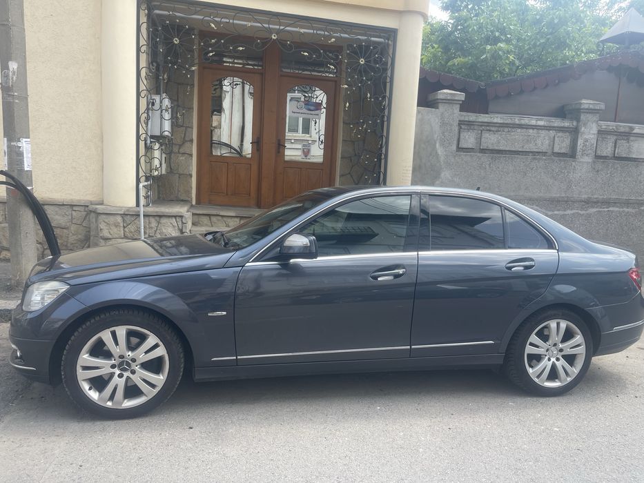 Mercedes class c220