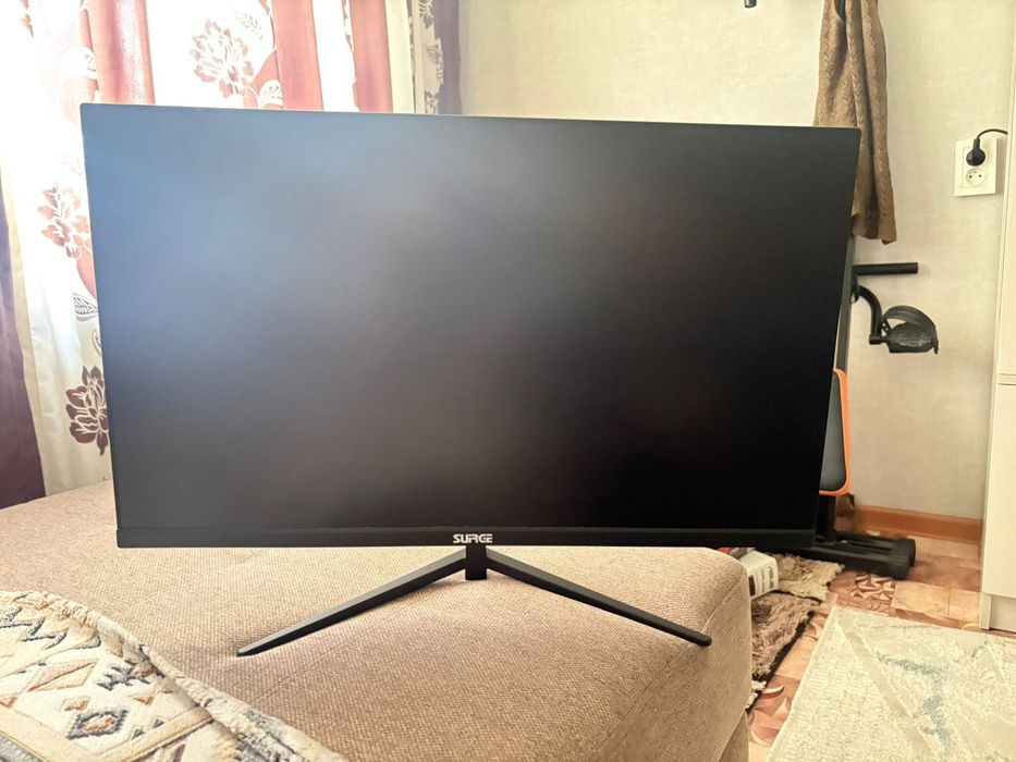 Монитор suirge разбитый