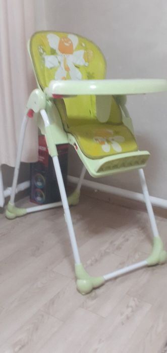 Стол для кормления