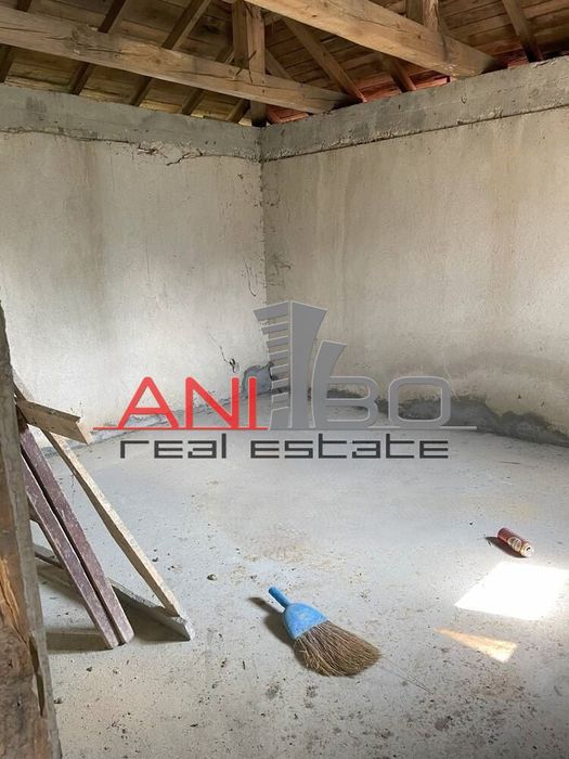 Къща в Варна, област-с.Изгрев площ 170 цена 145000