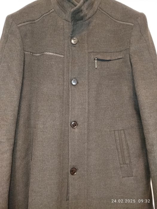 Тънко палто Dewberry