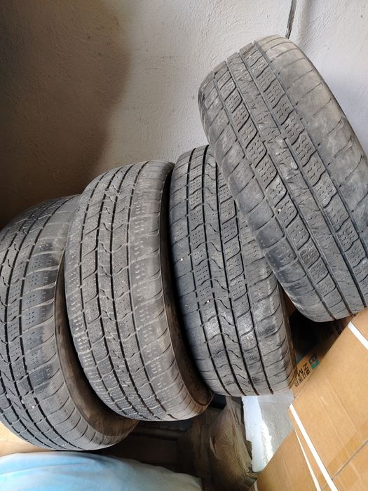 Балон бу 15 прадаетса по сто тиячи. Общий 800.000 чут чут уступка ест