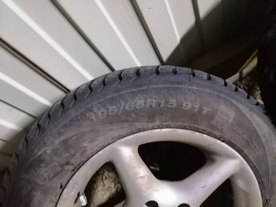 Продам диск с резиной