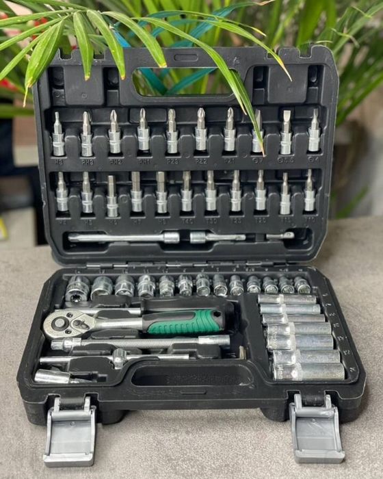 Набор инструментов [ 82 предмета)