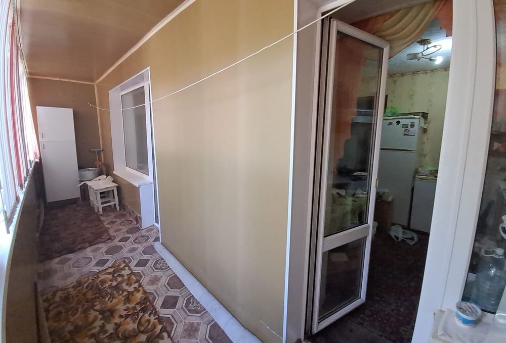 Пррдам 2 комнатную квартиру