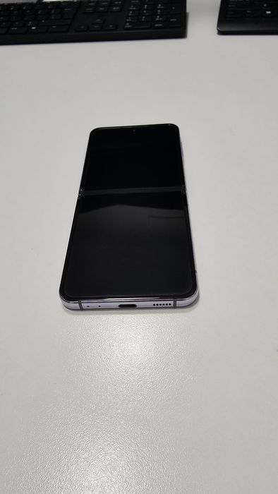 Samsung Z Flip 4