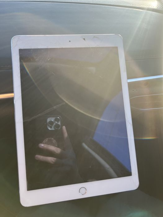 Продам Ipad air2