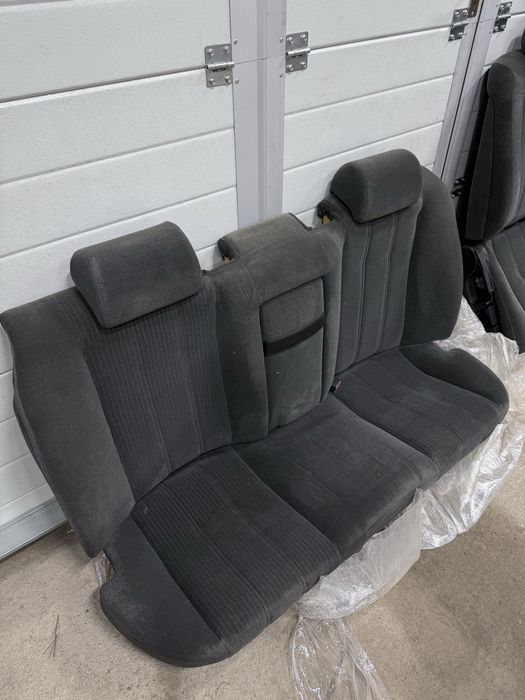 Велюровые сиденья на бмв е34