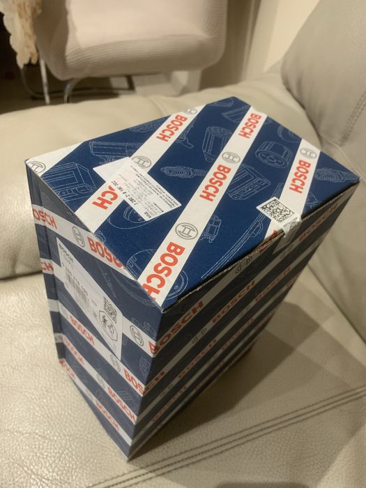 Чисто нов оригинален Дебитомер Bosch Mercedes M272/273